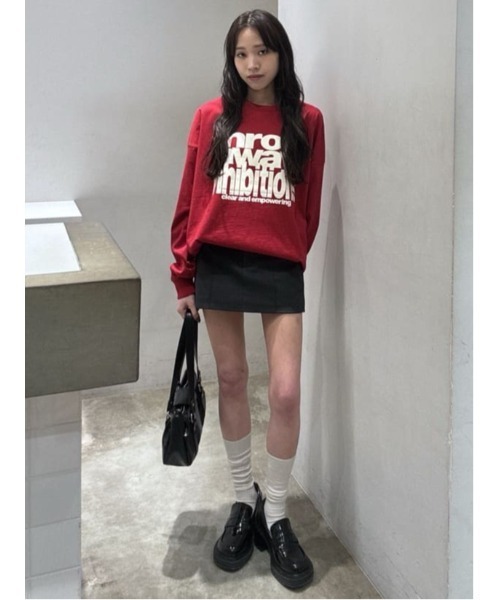 SLY(スライ)の「ESQWE LOGO L/S TOPSTHROW エスクェロゴロングスリーブトップス 春服(Tシャツ/カットソー・レディース・ブラック系その他2/ホワイト/レッド・FREE)」の13枚目の写真