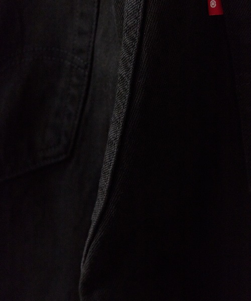 Levi's（リーバイス）の「LEVI'S/リーバイス 501 ORIGINAL 501 オリジナルジーンズ デニムパンツ ジーパン ストレートシルエット 2026年春夏（デニムパンツ・メンズ・ライトブルー/ブラック・32inch/30inch/34inch/36inch）」の3枚目の写真