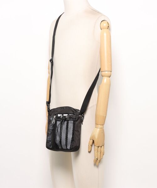 adidas(アディダス)の「adidas アディダス U SMALL ITEM BAG バッグ KE0676 BLACK(ボディバッグ/ウエストポーチ・メンズ・ブラック・FREE)」の5枚目の写真
