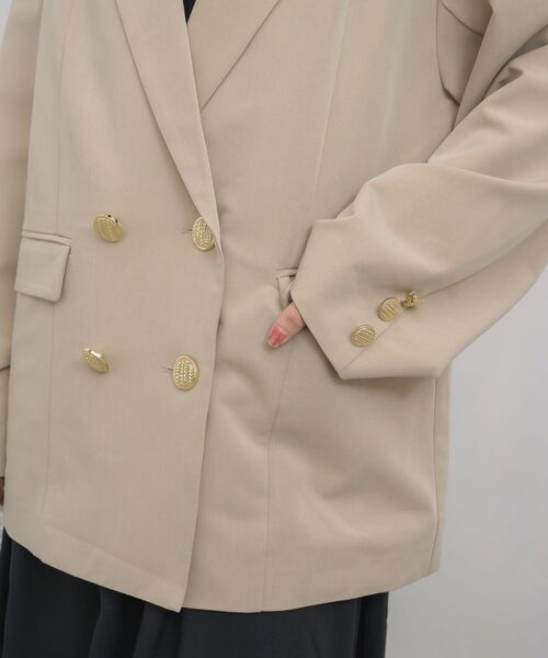 RETRO GIRL（レトロガール）の「【セットアップ対応】金釦テーラードJK（テーラードジャケット・レディース・ライトグレー/ベージュ/ブルー・FREE）」の4枚目の写真