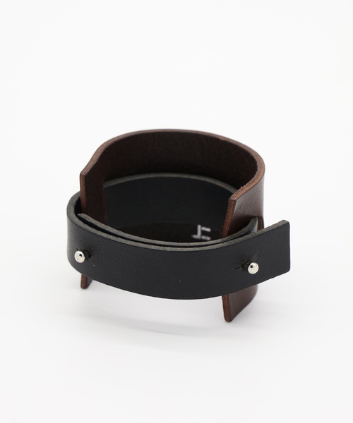Jieda（ジエダ）の「NL × JIEDA LEATHER BRACELET（ブレスレット・メンズ・ブラウン/ブラック・ONESIZE）」の4枚目の写真