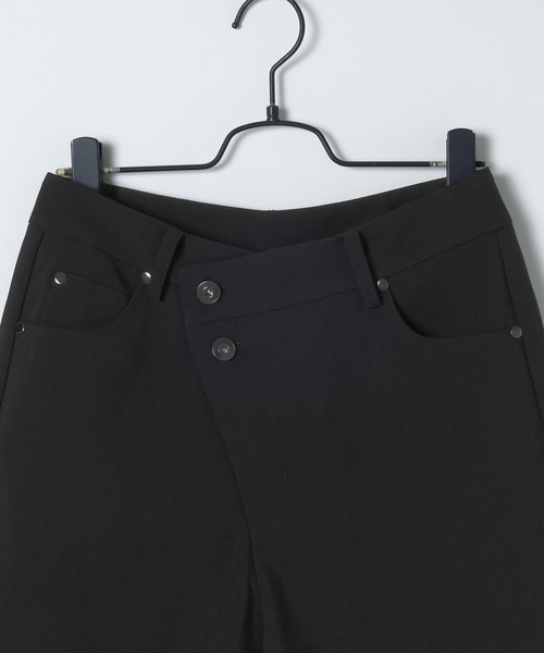 JEANASIS（ジーナシス）の「オーバーラップショートパンツ/665363（その他パンツ・レディース・ブラウン/ブラック・SMALL/MEDIUM）」の8枚目の写真