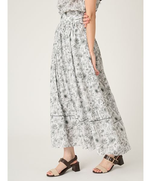 FRAY I.D（フレイアイディー）の「【LIBERTY×FRAY I.D】ギャザーフレアスカート（スカート・レディース・イエロー/アイボリー/ブルー・1/0）」の6枚目の写真