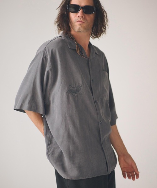 ADAM PATEK(アダムパテック)の「mhs2582-tiger embroidery short sleeve shirt ショートスリーブシャツ(AP2615033)(シャツ/ブラウス・メンズ・ブラック/ピンク/ホワイト・2/1)」の6枚目の写真