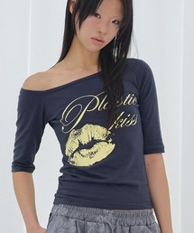 A'GEM/9 × .kom 『FANCY CLUB/ファンシークラブ』PLASTIC KISS ONE-SHOULDER TOP/プラスチックキスワンショルダートップス