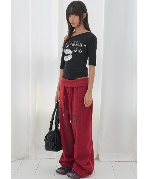 FANCY CLUB（ファンシークラブ）の「A'GEM/9 × .kom 『FANCY CLUB/ファンシークラブ』PLASTIC KISS ONE-SHOULDER TOP/プラスチックキスワンショルダートップス（Tシャツ/カットソー・レディース・ブラック/ライトブルー/ネイビー/ライトグリーン・FREE）」の10枚目の写真
