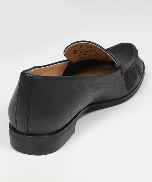 BARCLAY(バークレー)の「BARCLAY(バークレー)レ―ザーカットソフトローファ―(ローファー・レディース・ブラック/アイボリー・24.5cm/24cm/23.5cm/23cm/22.5cm/22cm)」の5枚目の写真