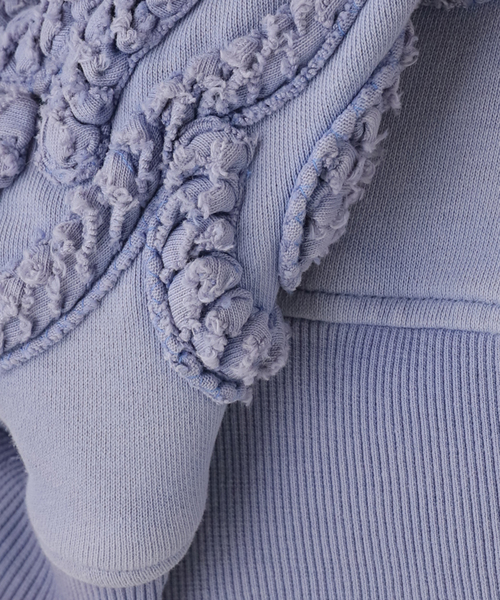 TAAKK(ターク)の「TAAKK SCULPTURAL EMBROIDERY ZIP HOODIE TA26SS-JR054:スウェット(スウェット・レディース・ブルー・MEDIUM)」の17枚目の写真