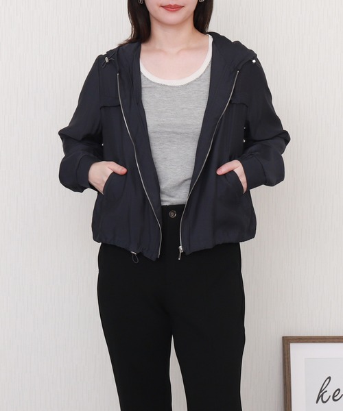 libelle more（リベル モア）の「シアーフードマウンテンパーカー（マウンテンパーカー・レディース・ベージュ/ネイビー/ブラック/オフホワイト・L/M）」の15枚目の写真