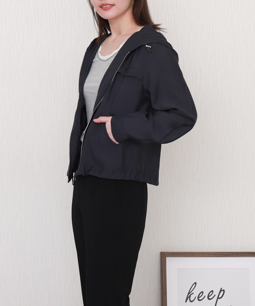 libelle more（リベル モア）の「シアーフードマウンテンパーカー（マウンテンパーカー・レディース・ベージュ/ネイビー/ブラック/オフホワイト・L/M）」の14枚目の写真