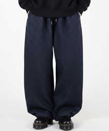 EIGHTVOLUME（エイトボリューム）の「EVバルーンオーバーサイズワイドバンディングデニムパンツ（濃紺）（デニムパンツ）」