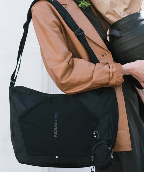 SALOMON（サロモン）の「SALOMON/サロモン ショルダーバッグ ACS SHOULDER BAG 13L（ショルダーバッグ・メンズ・ブラック/グリーン・FREE）」の16枚目の写真