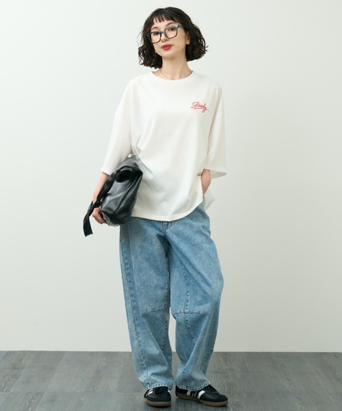 A.D.C.L.（エーディーシーエル）の「後デニムパッチプリント オーバーサイズTシャツ（Tシャツ/カットソー・レディース・ブラック/ホワイト・L/M）」の18枚目の写真