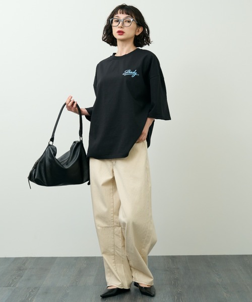 A.D.C.L.(エーディーシーエル)の「後デニムパッチプリント オーバーサイズTシャツ(Tシャツ/カットソー・レディース・ブラック/ホワイト・L/M)」の20枚目の写真