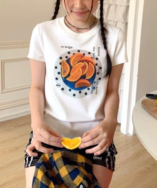 SHEENA(シーナ)の「フルーツプリントコンパクトTシャツ(Tシャツ/カットソー・レディース・ホワイト・M)」の3枚目の写真