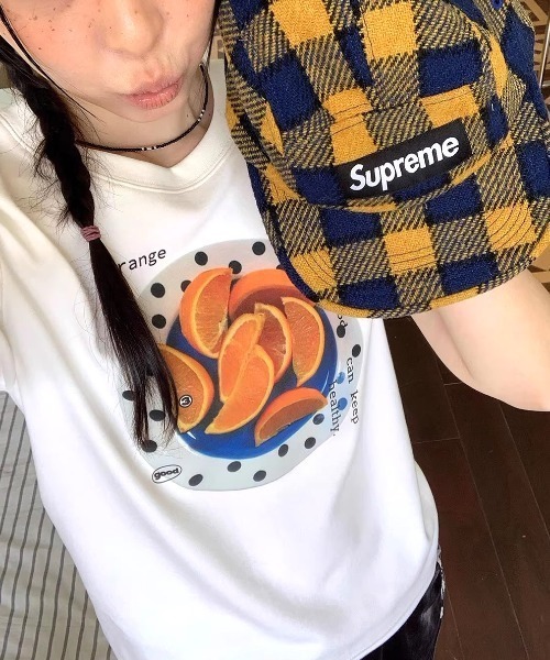 SHEENA(シーナ)の「フルーツプリントコンパクトTシャツ(Tシャツ/カットソー・レディース・ホワイト・M)」の8枚目の写真