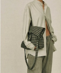 yoko sakamoto（ヨーコサカモト）の「【YOKO SAKAMOTO】 RESEARCHER BAG - LARGE（ショルダーバッグ）」