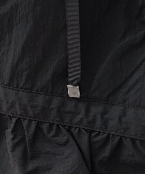 UNTITLED（アンタイトル）の「【MARILYN MOON】プリーツマリンブルゾン（ブルゾン・レディース・ブラック・02）」の16枚目の写真