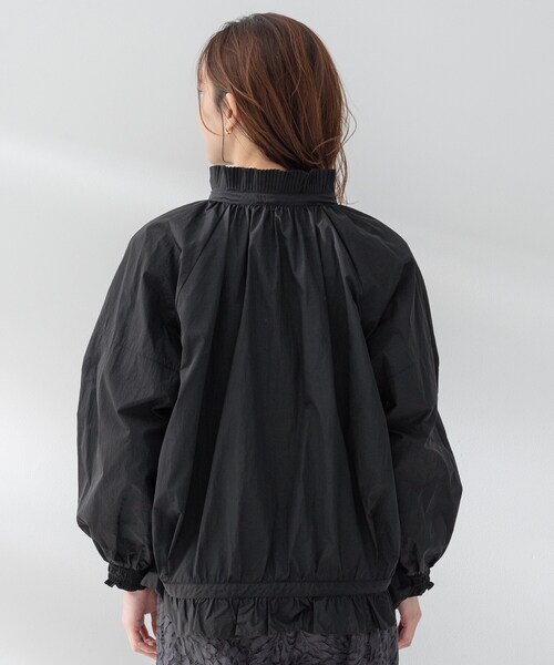 UNTITLED（アンタイトル）の「【MARILYN MOON】プリーツマリンブルゾン（ブルゾン・レディース・ブラック・02）」の19枚目の写真