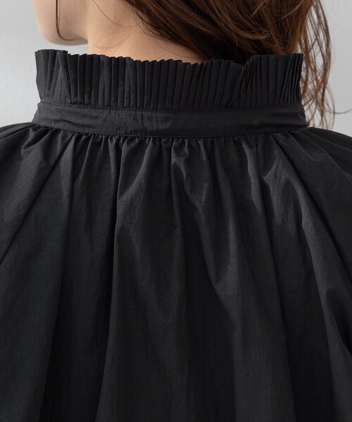 UNTITLED（アンタイトル）の「【MARILYN MOON】プリーツマリンブルゾン（ブルゾン・レディース・ブラック・02）」の3枚目の写真