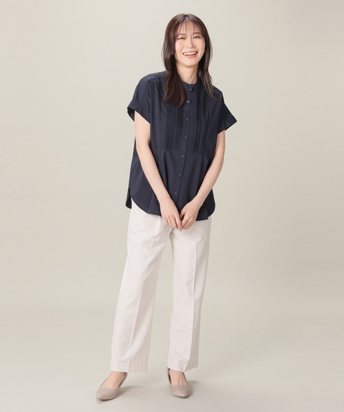 GLACIER lusso(グラシアルッソ)の「【UVカット】ピンタックブラウス(シャツ/ブラウス・レディース・ネイビー/イエロー/オレンジ系その他2/グレイッシュベージュ・S/M/LL/L)」の6枚目の写真