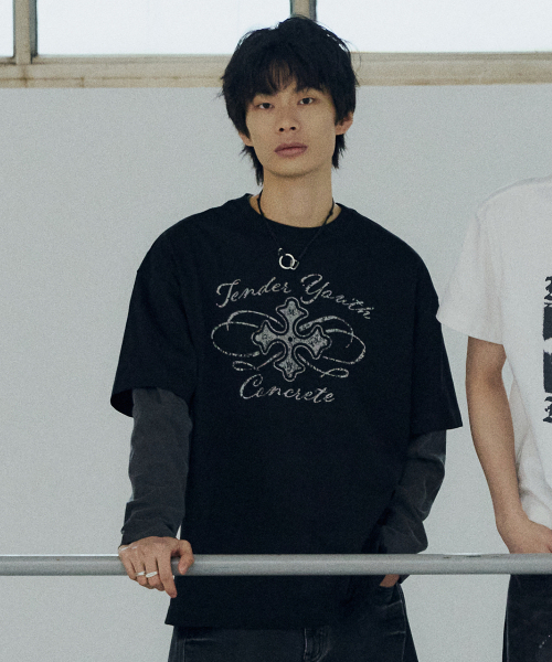 MAISON MINED(メゾンミネド)の「CELTIC CROSS HALF T BLACK(Tシャツ/カットソー・メンズ・その他・SMALL/MEDIUM/LARGE)」の2枚目の写真