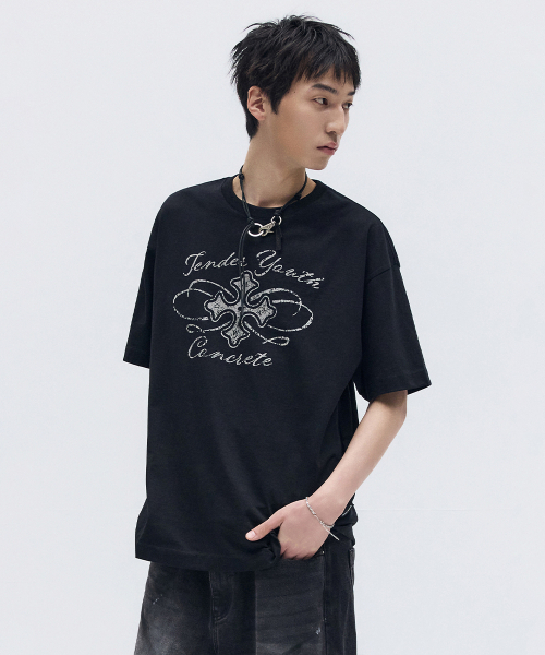 MAISON MINED(メゾンミネド)の「CELTIC CROSS HALF T BLACK(Tシャツ/カットソー・メンズ・その他・SMALL/MEDIUM/LARGE)」の3枚目の写真