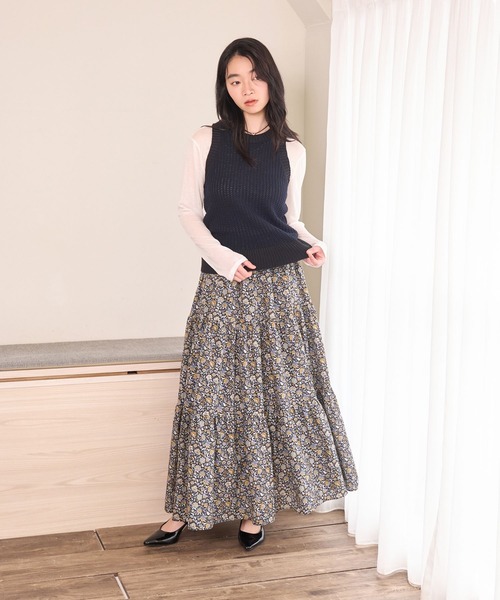 mysty woman（ミスティウーマン）の「変形編みニットノースリ 678698（ベスト・レディース・ブラック/レッド/オフホワイト・FREE）」の11枚目の写真