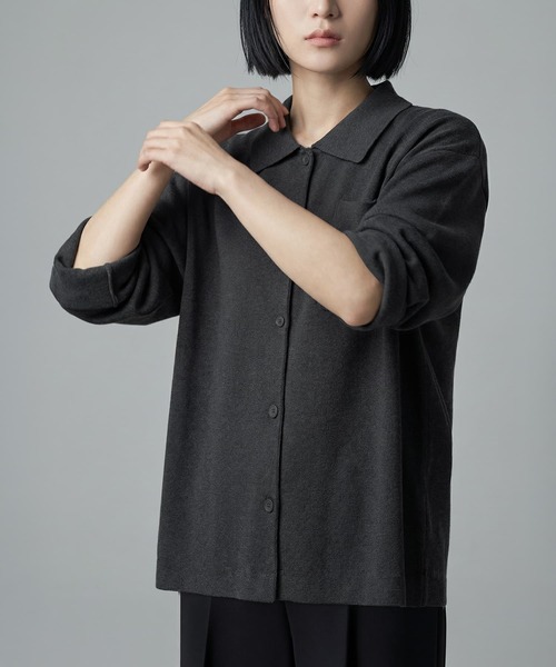 STYLE DELI（スタイルデリ）の「【BLK001】リサイクルポリシャツライトニット（シャツ/ブラウス・レディース・ライトグレー/チャコールグレー・FREE）」の7枚目の写真