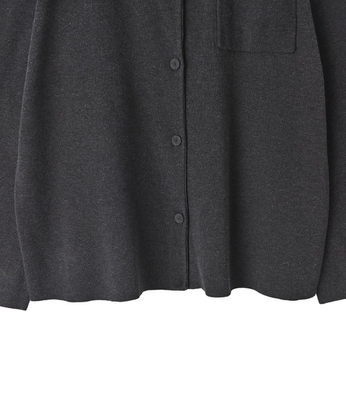 STYLE DELI（スタイルデリ）の「【BLK001】リサイクルポリシャツライトニット（シャツ/ブラウス・レディース・ライトグレー/チャコールグレー・FREE）」の16枚目の写真