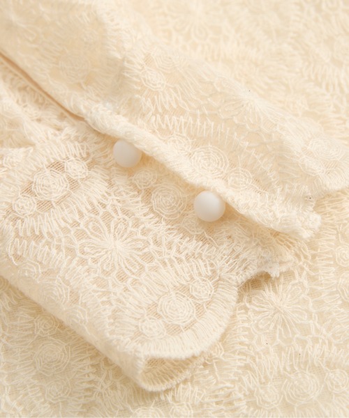 LA POMME petit(ラポミ・プチ)の「Texture Lace Motif Blouse(シャツ/ブラウス・レディース・ブラック/アイボリー/ホワイト・FREE)」の10枚目の写真