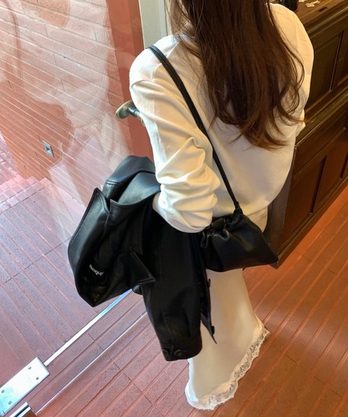 FREE STYLISTS（フリー スタイリスト）の「YUGA_YGMC　　Korean-style　Lace-hemmed mermaid satin skirt（スカート・レディース・オフホワイト・FREE）」の12枚目の写真