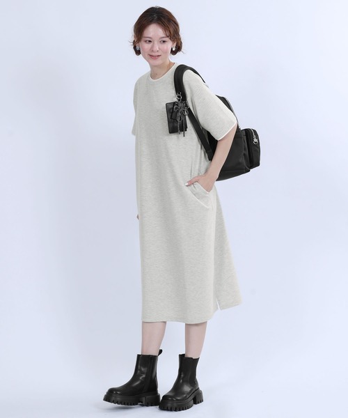 MARY QUANT（マリークワント）の「マルチデコレーション フラットケース（その他小物・レディース・シルバー/ブラック・FREE）」の6枚目の写真