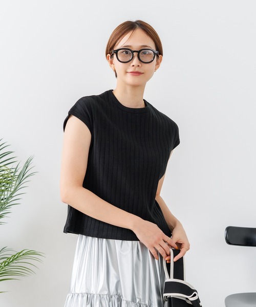fort point(フォーポイント)の「【C-FORT POINT/フォートポイント】華奢見え ワイドリブフレンチスリーブTシャツ 二の腕カバー 伸縮性 細見え オフィス 通勤 きれいめ 大人カジュアル(Tシャツ/カットソー・レディース・ブラウン/オフホワイト/カーキ/ブラック・FREE)」の21枚目の写真
