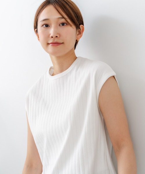 fort point(フォーポイント)の「【C-FORT POINT/フォートポイント】華奢見え ワイドリブフレンチスリーブTシャツ 二の腕カバー 伸縮性 細見え オフィス 通勤 きれいめ 大人カジュアル(Tシャツ/カットソー・レディース・ブラウン/オフホワイト/カーキ/ブラック・FREE)」の12枚目の写真