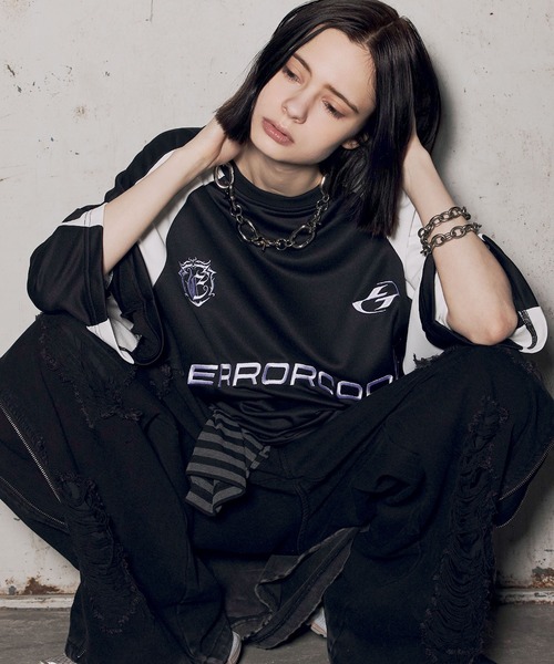 ERAR(エラー)の「【ERAR】オーバーサイズ配色クルーネックゲームデザインTシャツ(Tシャツ/カットソー・メンズ・チャコール/グレー/ブラック/ワイン・S/M/L/XL)」の10枚目の写真