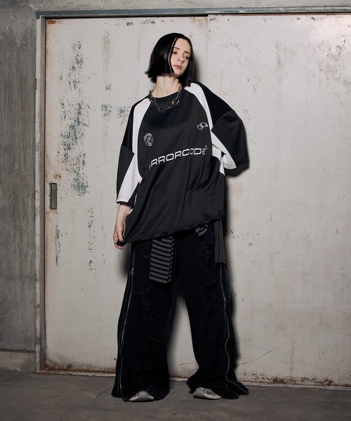 ERAR(エラー)の「【ERAR】オーバーサイズ配色クルーネックゲームデザインTシャツ(Tシャツ/カットソー・メンズ・チャコール/グレー/ブラック/ワイン・S/M/L/XL)」の15枚目の写真