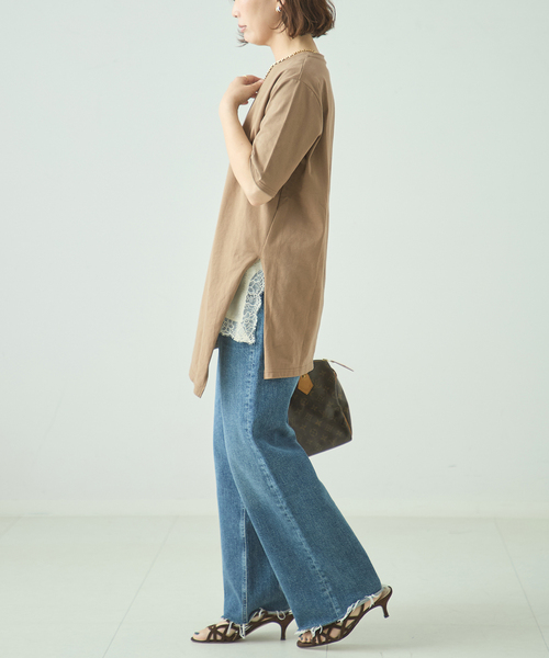 journal standard L'essage(ジャーナルスタンダードレサージュ)の「アシンメトリーTシャツ(Tシャツ/カットソー・レディース・ベージュ/チャコールグレー・FREE)」の15枚目の写真