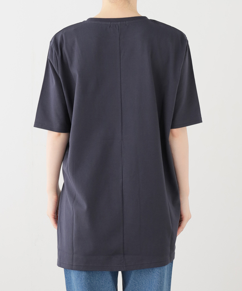 journal standard L'essage(ジャーナルスタンダードレサージュ)の「アシンメトリーTシャツ(Tシャツ/カットソー・レディース・ベージュ/チャコールグレー・FREE)」の18枚目の写真