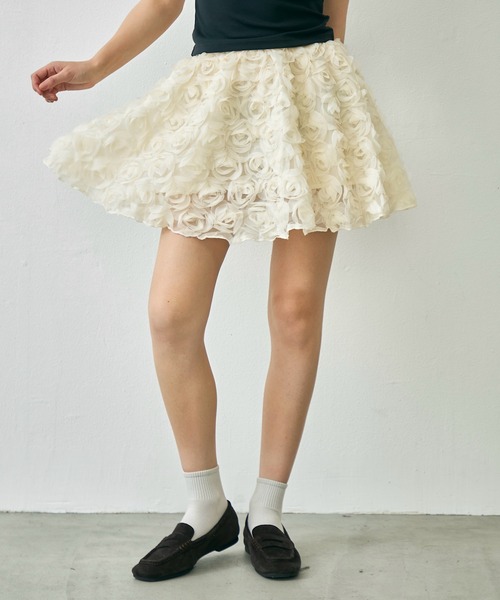 Lunea（ルネア）の「フラワーモチーフチュールミニスカート / flower motif tulle mini skirt（スカート・レディース・アイボリー/ホワイト/ブラック・FREE）」の20枚目の写真