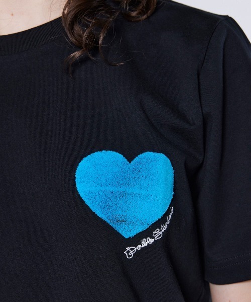 DOUBLE STANDARD CLOTHING(ダブルスタンダードクロージング)の「ハートワッペン 天竺Tシャツ(Tシャツ/カットソー・レディース・ブラック/オフホワイト・FREE)」の9枚目の写真