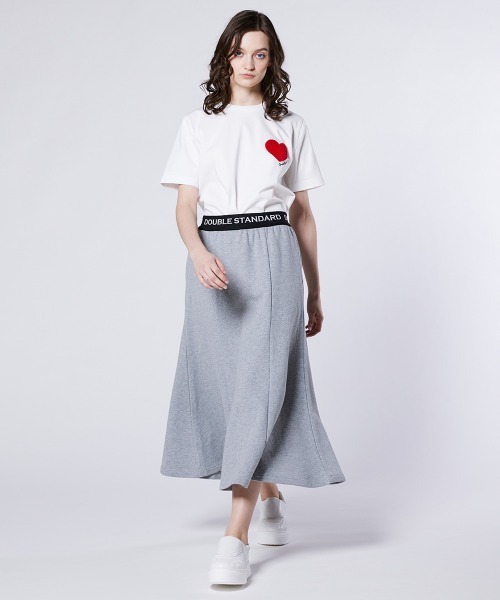 DOUBLE STANDARD CLOTHING(ダブルスタンダードクロージング)の「ハートワッペン 天竺Tシャツ(Tシャツ/カットソー・レディース・ブラック/オフホワイト・FREE)」の13枚目の写真