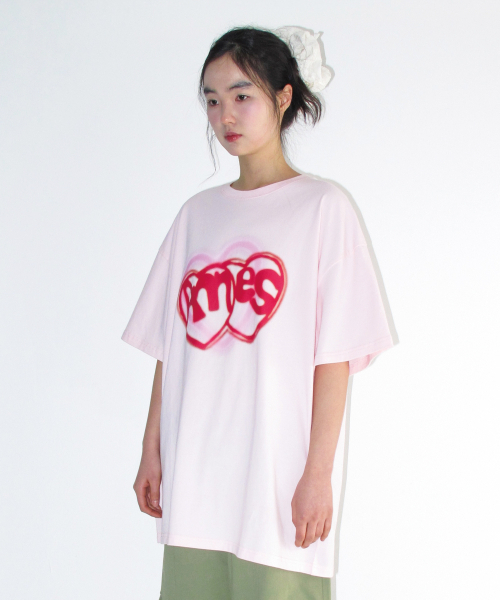 AMESWORLDWIDE(アメスワールドワイド)の「HEART SPRAY TEE PINK(Tシャツ/カットソー・レディース・その他・SMALL/MEDIUM/LARGE)」の4枚目の写真