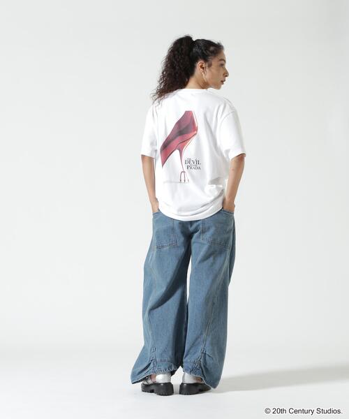 GOOD ROCK SPEED(グッドロックスピード)の「GOOD ROCK SPEED (グッドロックスピード) The DEVIL WEARS PRADA/バックプリントロゴT/UNISEX(Tシャツ/カットソー・レディース・ホワイト・L/M/XL)」の2枚目の写真