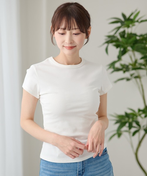 DAYRA(デイラ)の「ベーシック コンパクト 半袖T シャツ(Tシャツ/カットソー・レディース・ブルー/イエロー/ホワイト/ピンク/ブラック・M/L)」の21枚目の写真