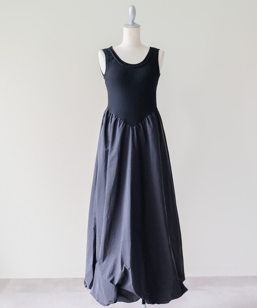 DOLLUPOOPS(ドールアップウップス)の「Padded Mixed-Media Maxi Dress(カップ付異素材ドッキングマキシワンピース)(ワンピース・レディース・オフホワイト/ブラック・FREE)」の9枚目の写真