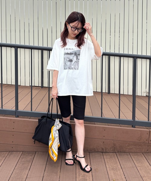 ISOOK(アイスー)の「【ISOOK / アイスー】接触冷感UVカットTシャツ / 日焼け対策 紫外線対策 暑さ対策 半袖 フォトプリントT オーバーサイズ ルーズ ビッグシルエット モノクロ モノトーン アソート 白T ZOZOTOWN限定(Tシャツ/カットソー・レディース・ホワイト系その他/ホワイト・FREE)」の13枚目の写真