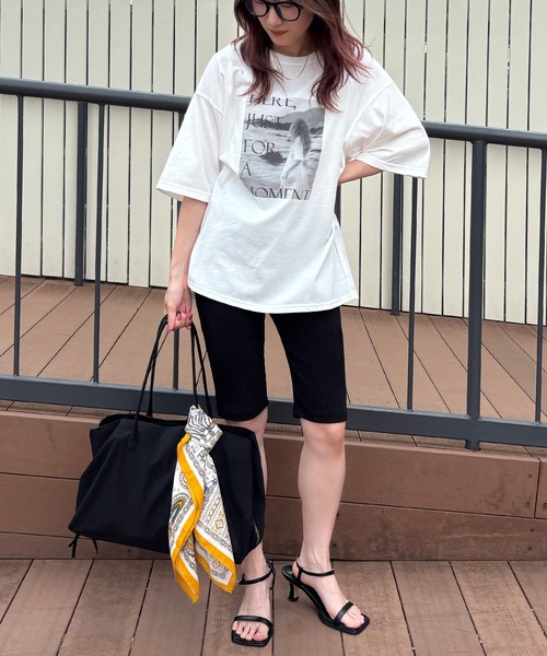 ISOOK(アイスー)の「【ISOOK / アイスー】接触冷感UVカットTシャツ / 日焼け対策 紫外線対策 暑さ対策 半袖 フォトプリントT オーバーサイズ ルーズ ビッグシルエット モノクロ モノトーン アソート 白T ZOZOTOWN限定(Tシャツ/カットソー・レディース・ホワイト系その他/ホワイト・FREE)」の9枚目の写真