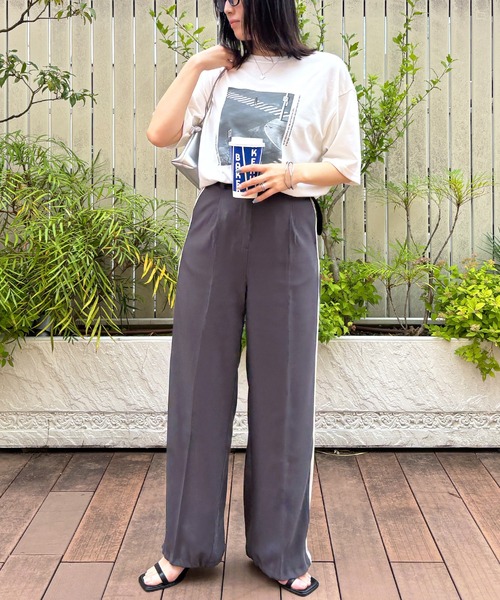 ISOOK(アイスー)の「【ISOOK / アイスー】接触冷感UVカットTシャツ / 日焼け対策 紫外線対策 暑さ対策 半袖 フォトプリントT オーバーサイズ ルーズ ビッグシルエット モノクロ モノトーン アソート 白T ZOZOTOWN限定(Tシャツ/カットソー・レディース・ホワイト系その他/ホワイト・FREE)」の21枚目の写真