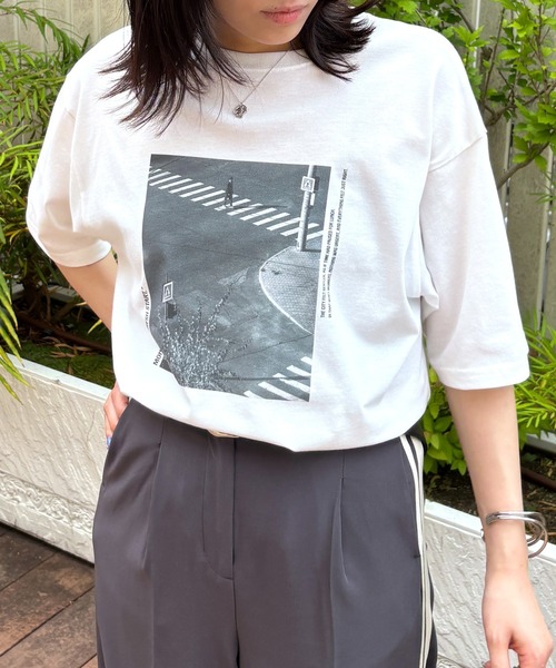 ISOOK(アイスー)の「【ISOOK / アイスー】接触冷感UVカットTシャツ / 日焼け対策 紫外線対策 暑さ対策 半袖 フォトプリントT オーバーサイズ ルーズ ビッグシルエット モノクロ モノトーン アソート 白T ZOZOTOWN限定(Tシャツ/カットソー・レディース・ホワイト系その他/ホワイト・FREE)」の18枚目の写真